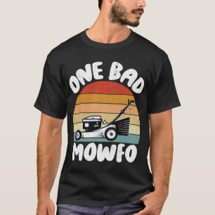 Una camiseta divertida de cuidado de césped One Ba