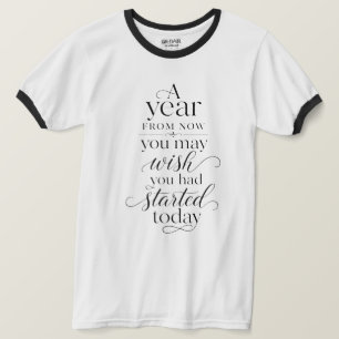 Una camiseta moderna y simple con un motiv realist