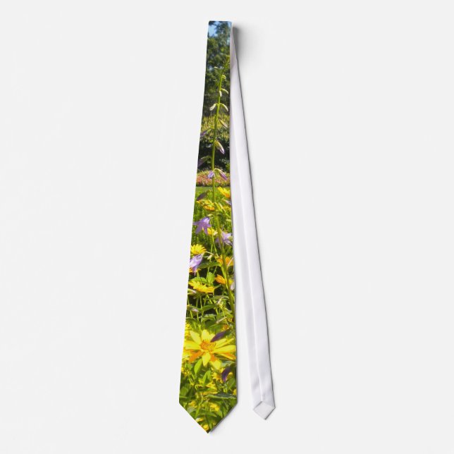 Una corbata en el jardín de verano (Anverso)