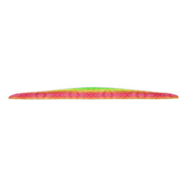 Una diadema colorida con vibrantes rayas de arcoír