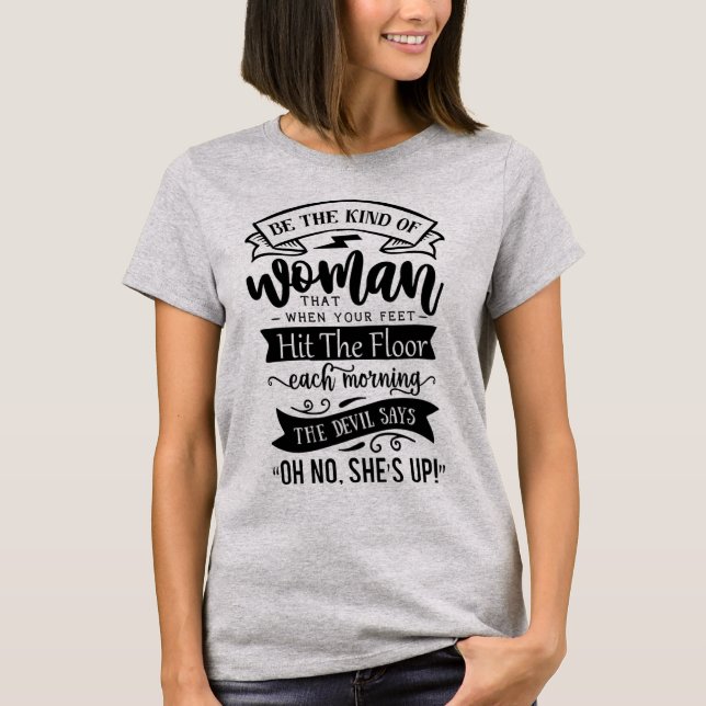 Una especie de camiseta de mujer (Anverso)