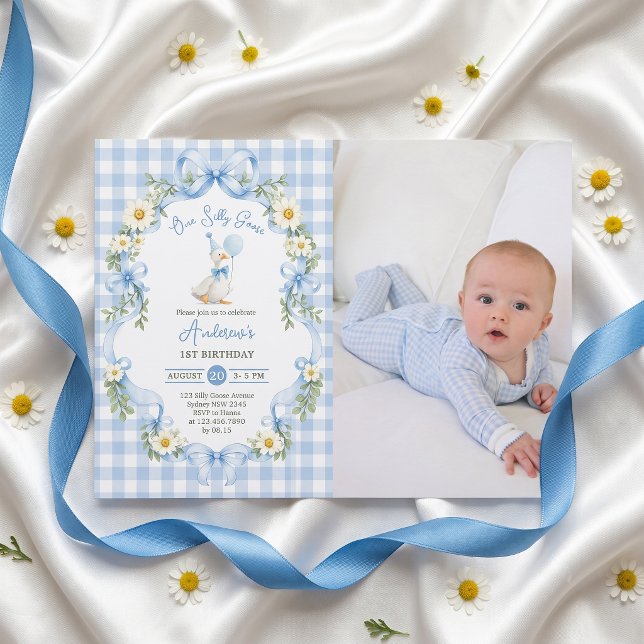Una foto de invitación de cumpleaños de un ganso t (Subido por el creador)