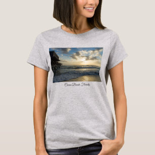 Una gloriosa camiseta matutina de playa