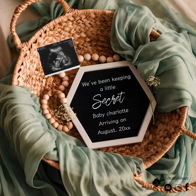 una hermosa y elegante invitación de gestación (Subido por el creador)