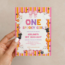 Una invitación de cumpleaños de niña espeluznante 