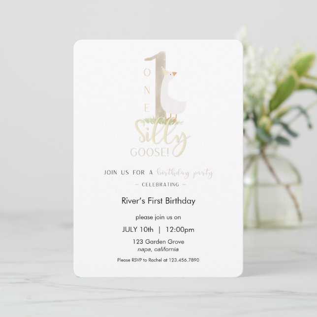 Una invitación de cumpleaños de un ganso tonto (Anverso de pie)