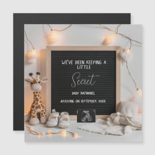 Una invitación de gestación de jirafa que está muy