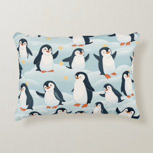 una linda almohada de pingüino
