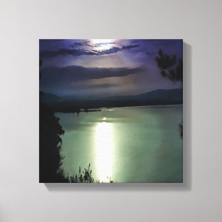 Una Luna Llena Reflexionando Sobre El Arte Náutico