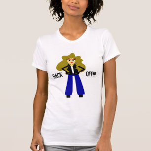 Una pequeña camiseta de la actitud