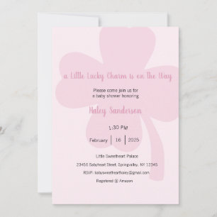 Una pequeña invitación de amuleto de la suerte est