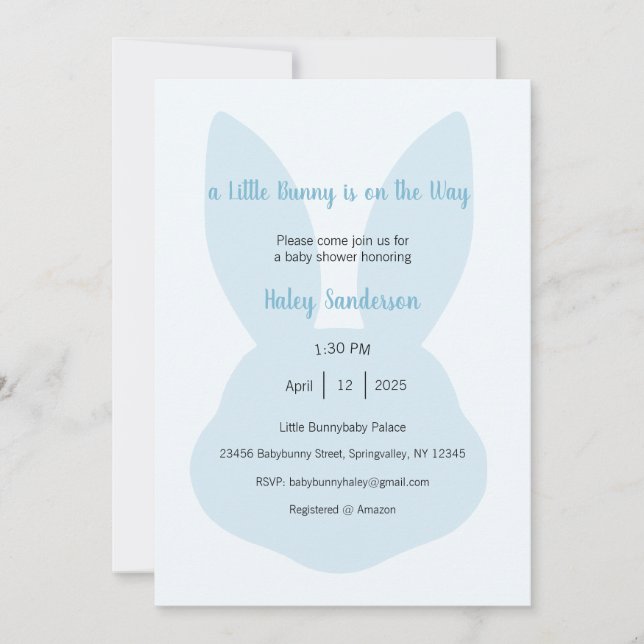 Una pequeña invitación de conejito en camino (Anverso)