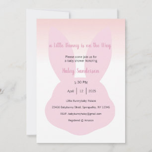 Una pequeña invitación de conejito en camino