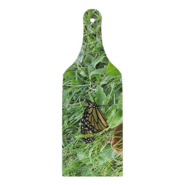 Una tabla de corte de mariposa monarca (Anverso)