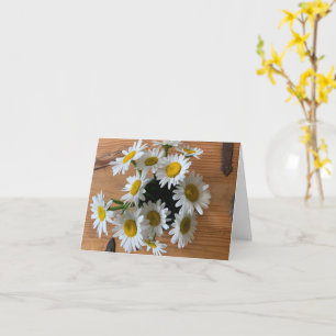 Una tarjeta Bunch of Daisies (en blanco)