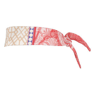 una tarjeta con el corazón rojo sobre ella