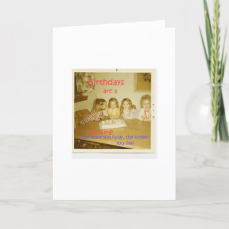 UNA TARJETA DE CUMPLEAÑOS CHISTOSA