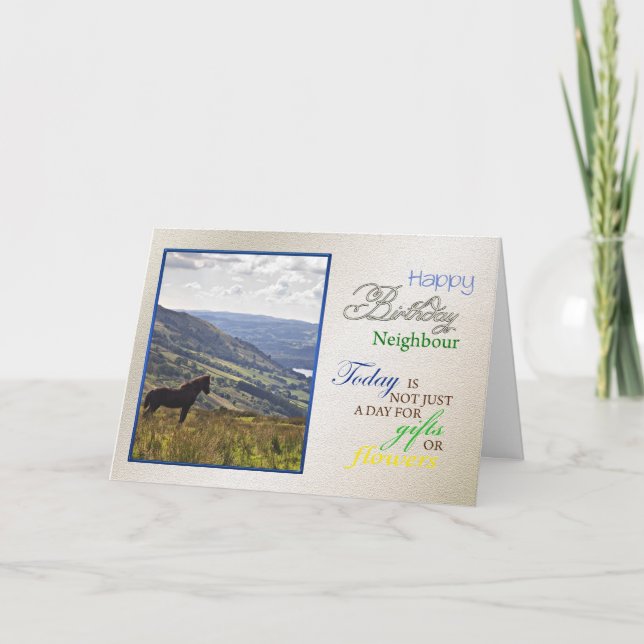 Una tarjeta de cumpleaños de caballo para el vecin (Anverso)