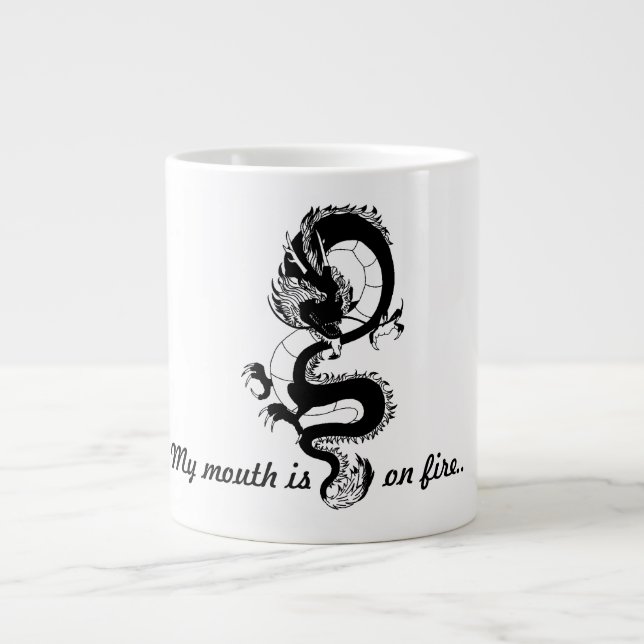 Una taza clásica con un dragón (Frente)