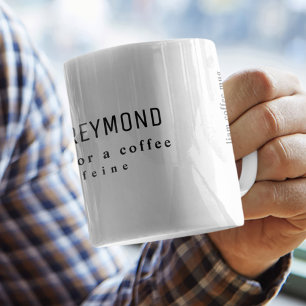 una taza de café blanca simple y agradable con el