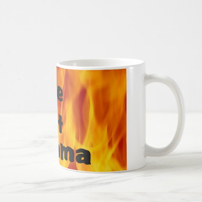 Una taza de café caliente de la mama (Derecha)