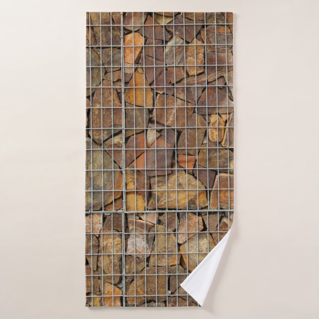 Una textura de pared de ladrillo grueso como abstr (Toalla de baño)