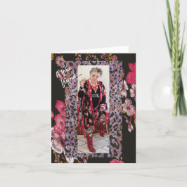 Una verdadera tarjeta de felicitación plegada de c