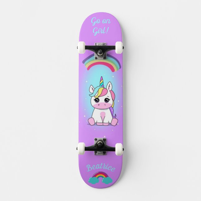 Unicornio en patineta con subtítulos personalizado (Anverso)