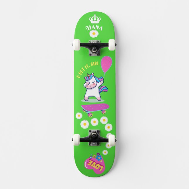 Unicornio en patineta con subtítulos personalizado (Anverso)