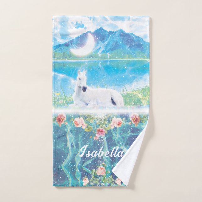 Unicornio en un mundo de ensueño (Toalla de mano)