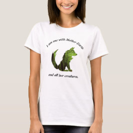 Uno con camiseta de la Tierra Madre
