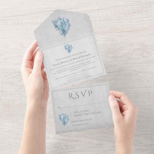 Uno Concha azul todo en una invitación de matrimonio (desgarro)