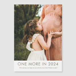 Uno más en el imán de Invitación de embarazo de 20