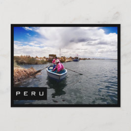 Uros en el lago Titicaca, postal peruana