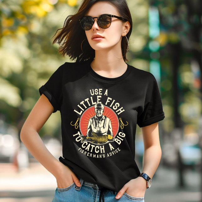 Usar un pequeño pez para atrapar una gran camiseta (Subido por el creador)