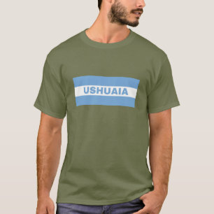 Ushuaia en una camiseta con bandera argentina