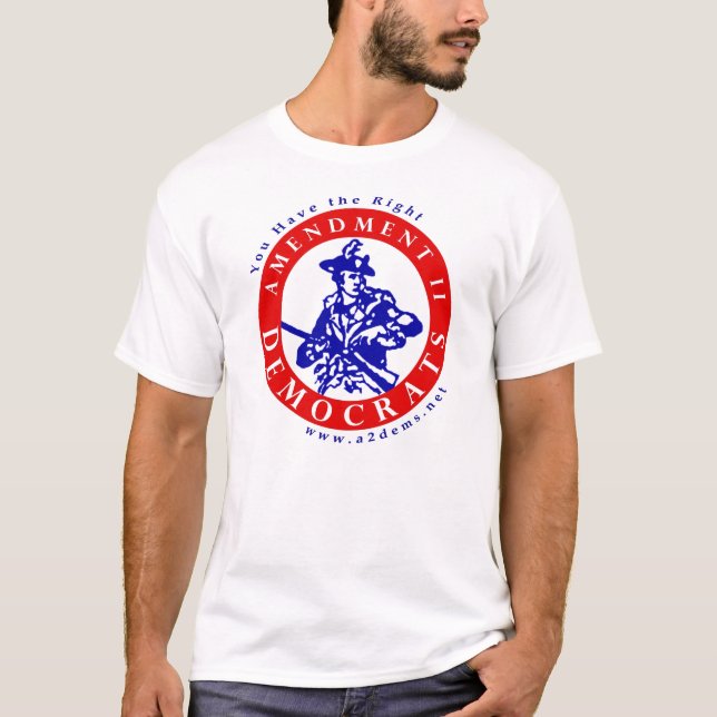 Usted de los hombres "tiene" la camiseta básica (Anverso)