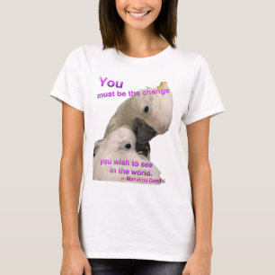 USTED debe ser la camiseta de las mujeres del