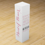 Usted será mi criada de la caja de regalo de la<br><div class="desc">¿Usted será mi criada del honor/de la matrona del honor? - la caja nupcial divertida,  de moda del negro del fiesta,  blanca y rosada de regalo para el vino invita.</div>