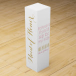 Usted será mi criada de la caja de regalo de la<br><div class="desc">¿Usted será mi criada del honor/de la matrona del honor? - la caja nupcial divertida,  de moda del oro del fiesta,  blanca y rosada de regalo para el vino invita.</div>