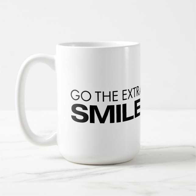 Va la taza adicional de la sonrisa (Izquierda)