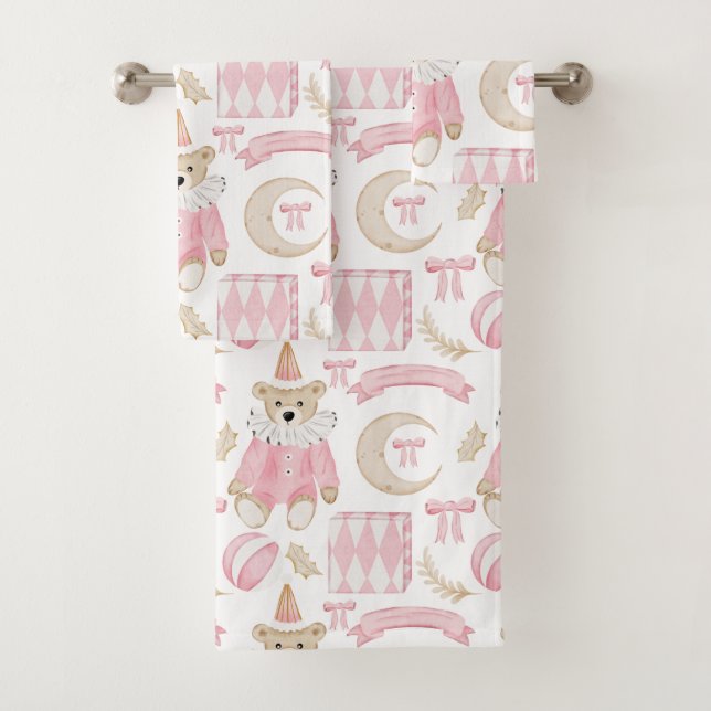 Vacaciones de invierno rosa para niños osito de pe (In situ)