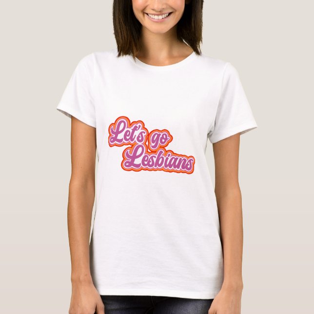 Vamos Lesbianas camisetas (Urban Retro Font) (Anverso)