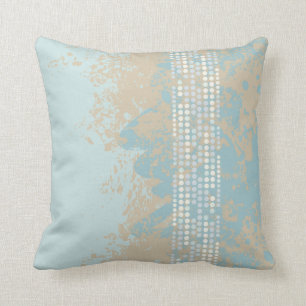 vare la almohada echada a un lado del extracto el