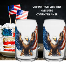 Águila calva con alas adoradas en la bandera estad