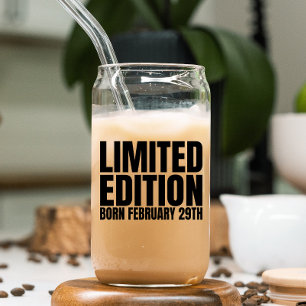 Vaso Con Forma De Lata Año Salto Cumpleaños Nacido el 29 de febrero Día d