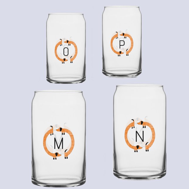 Vaso Con Forma De Lata Diversión Dachshund Wiener Salchicha Dog Monograma (Fun Dachshund Wiener Sausage Dog monogram initial personalized glasses)
