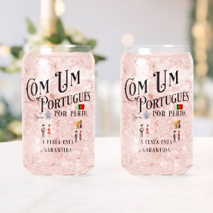 Vaso Con Forma De Lata Drinkware Set Com um Portugues por perto