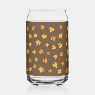 Vaso Con Forma De Lata Hojas de arce sobre fondo marrón