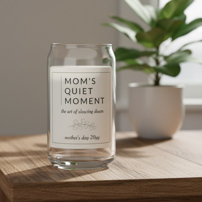 Vaso Con Forma De Lata Mom's Quiet Moment Minimal Botanical Mother's Day (Mother's day everyday luxury glass for mom with minimalist botanical, apothecary style design.)
